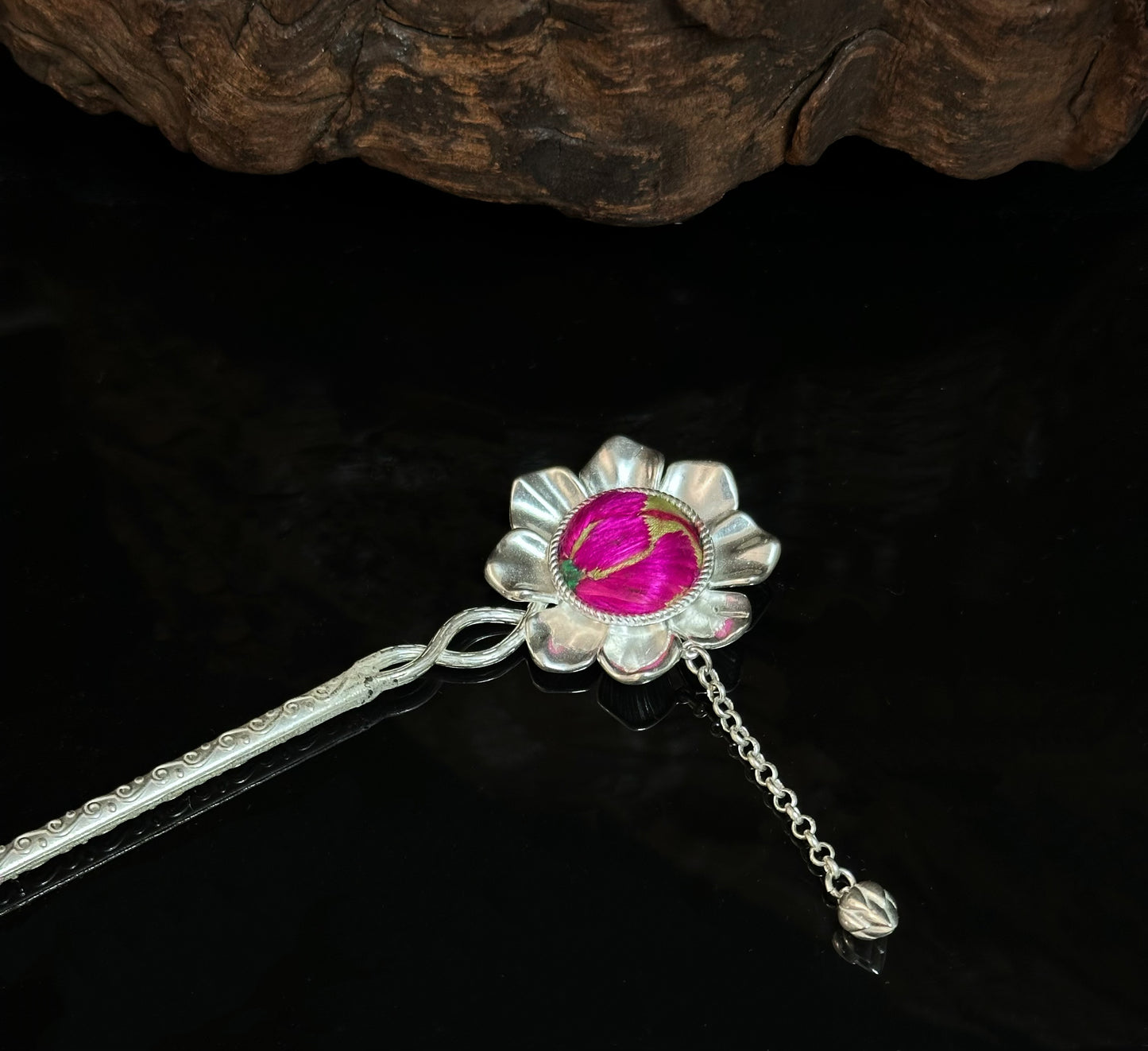 Petalbloom in Scarlet Whisper