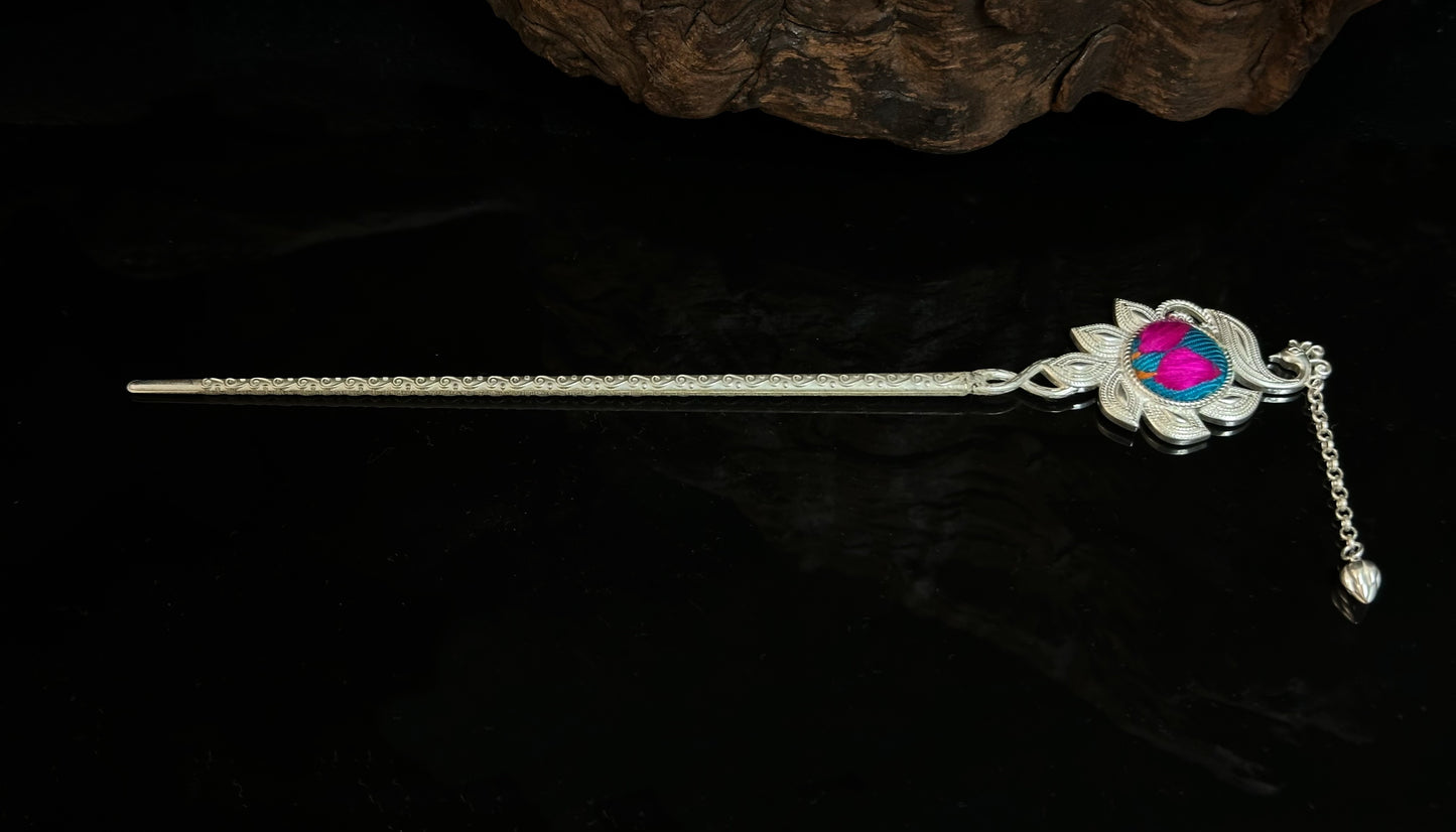 Petalblush in Moonwoven Bloom