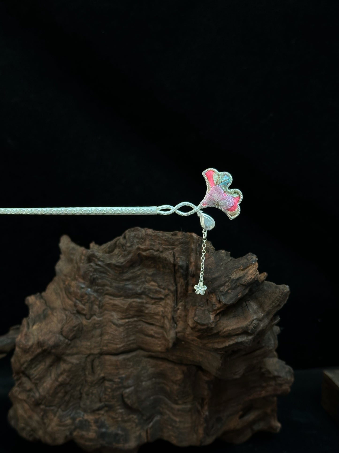 Wishpetal before the Blooming Moon
