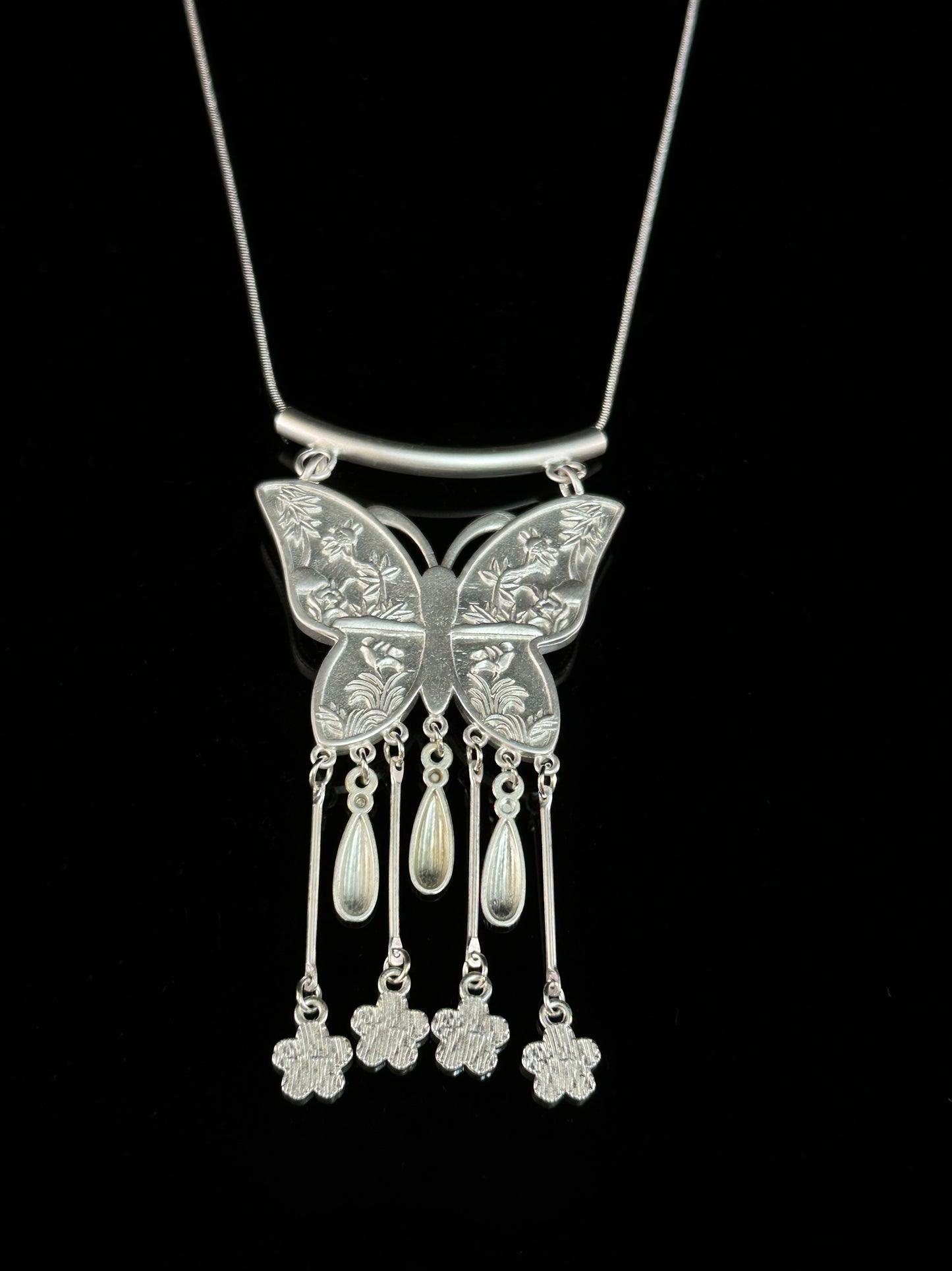Lilacwhisper Wings under the Quiet Bloom