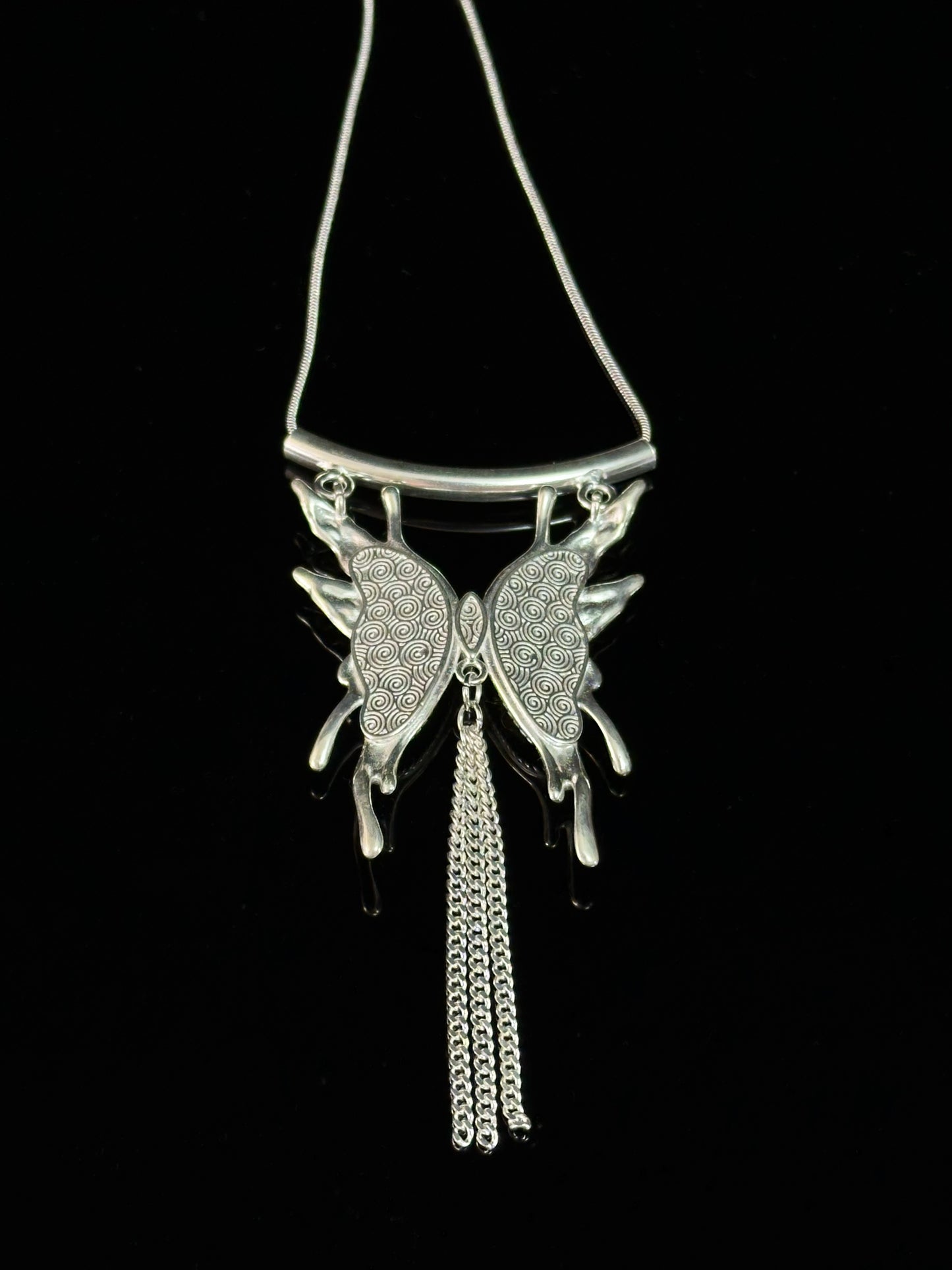 Sunspire Waltz in Verdant Wings