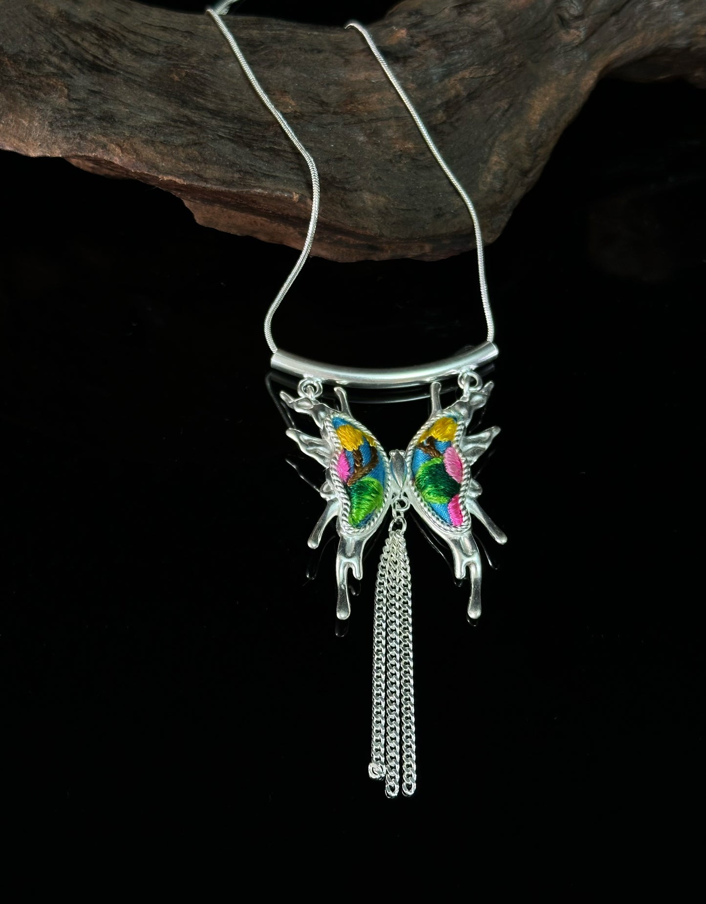 Sunspire Waltz in Verdant Wings