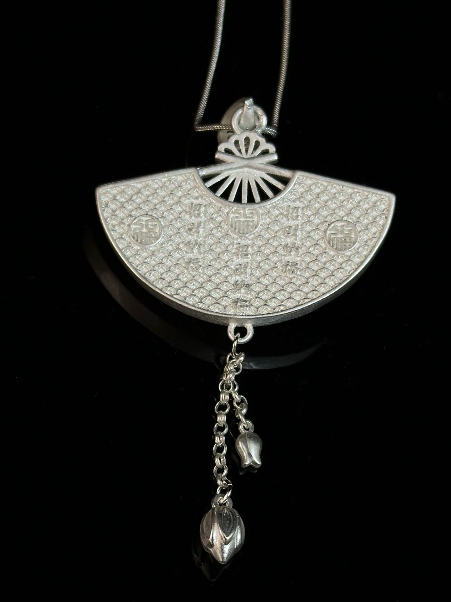 Blossomflare Charm