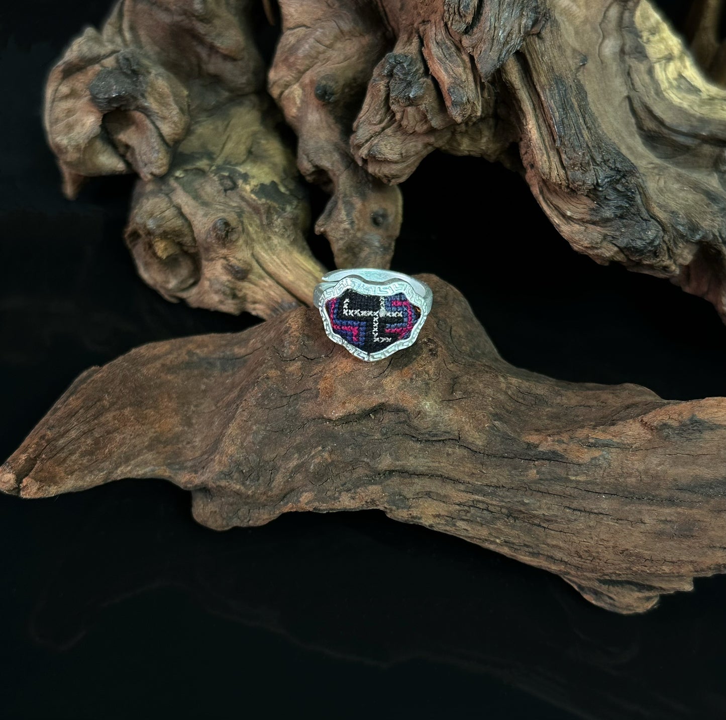 Obsidianwake Totem