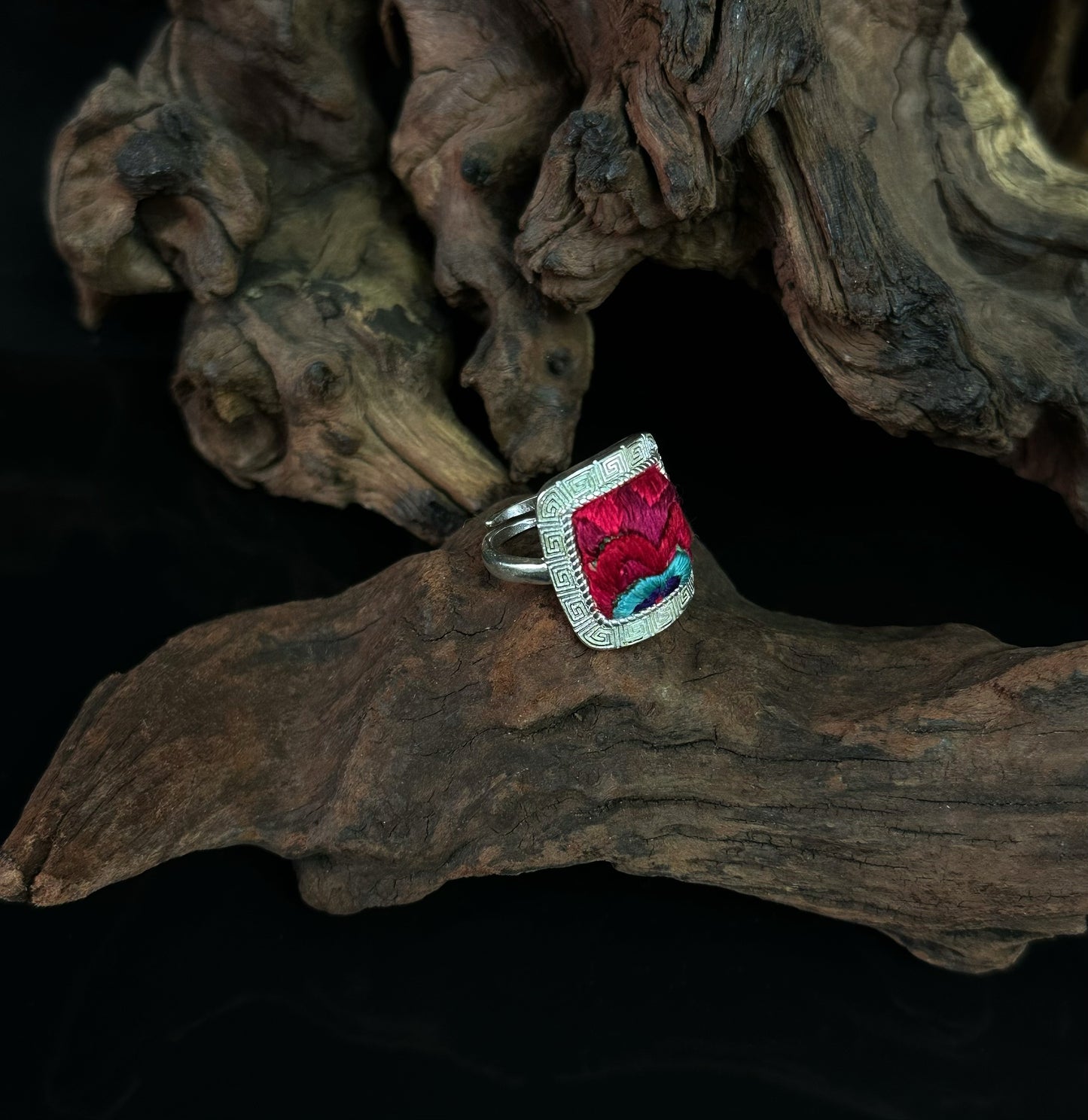 Wings of Scarlet Reverie