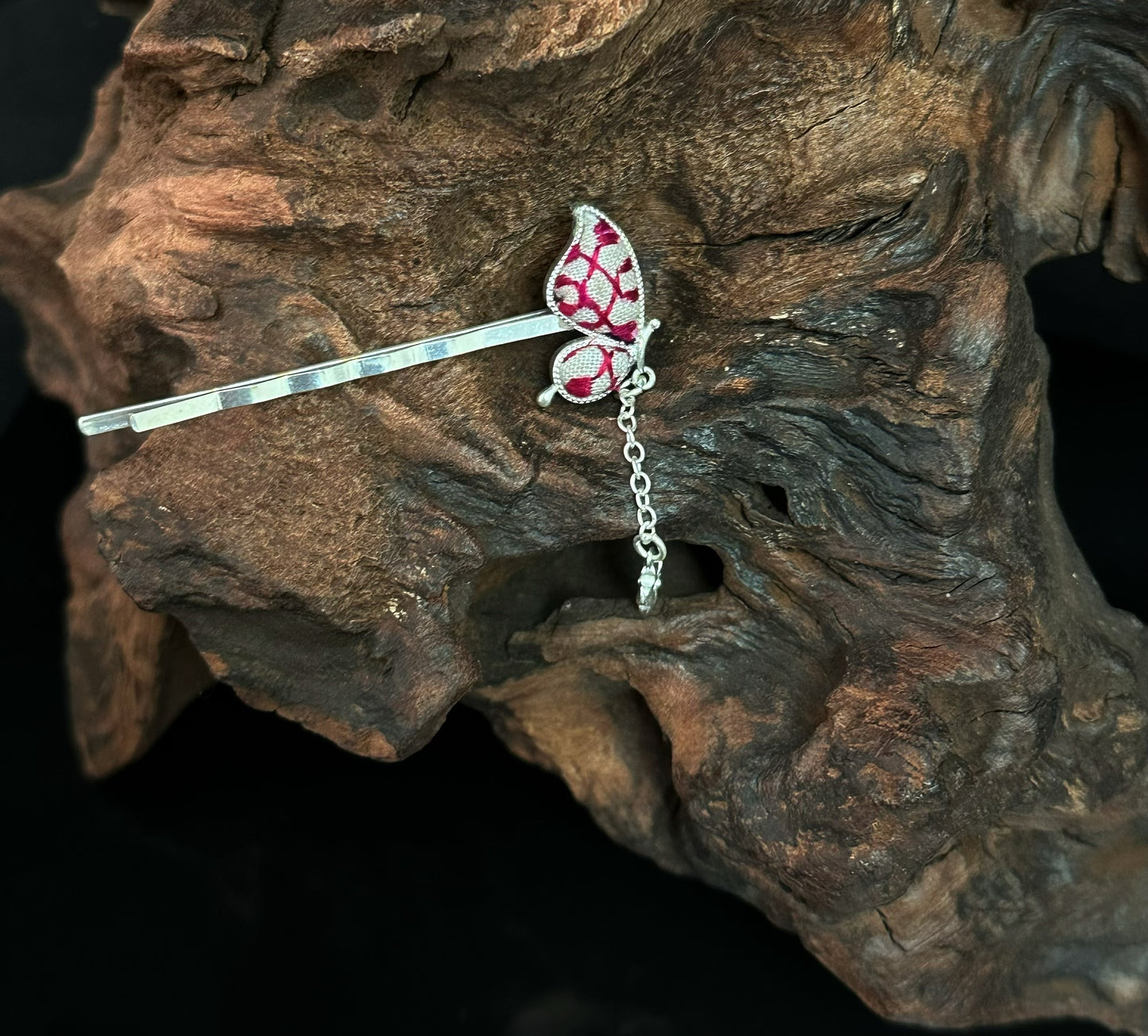 Fluttermaze Bloom in Roselight Net