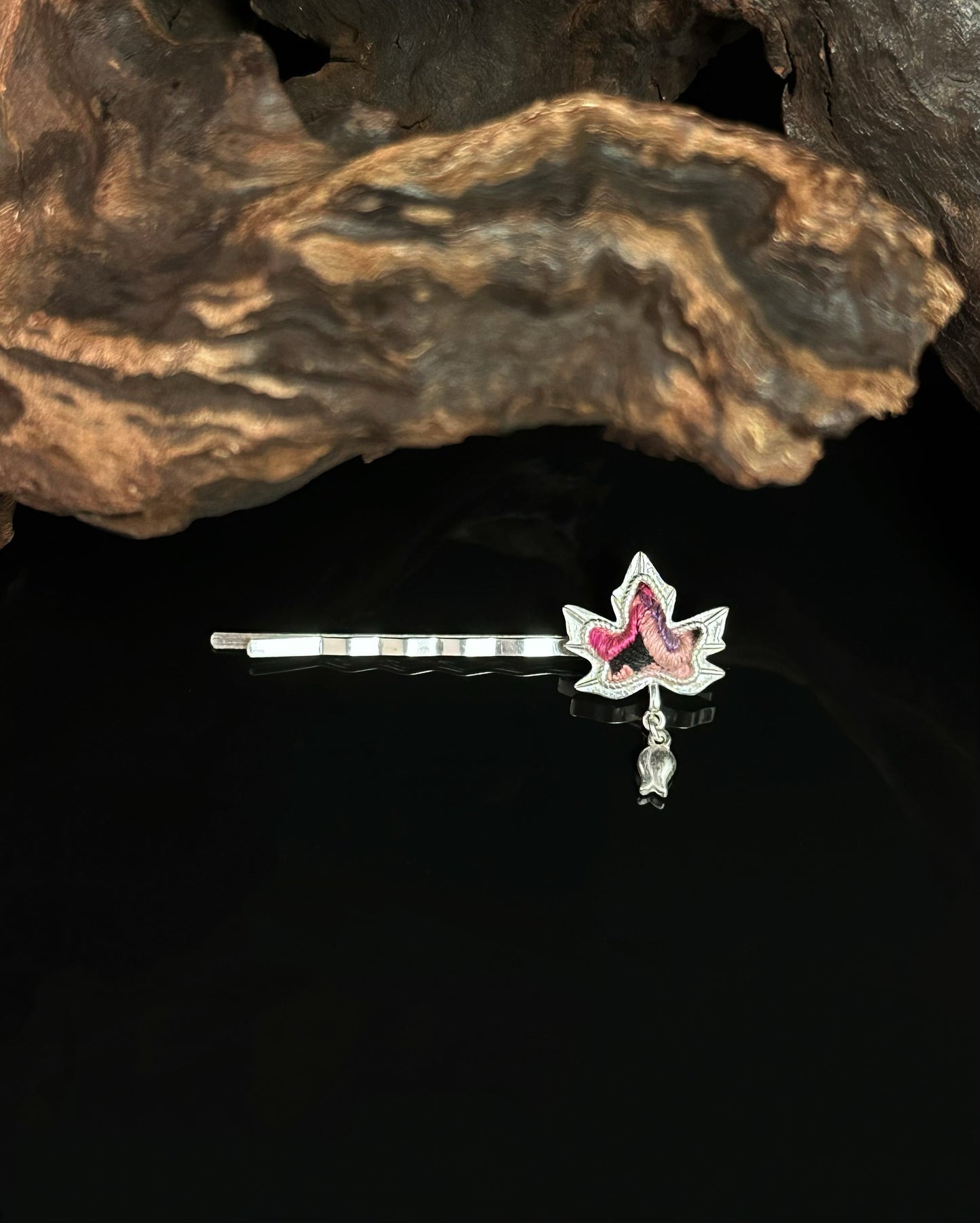 Duskleaf Echo in Petal Threads
