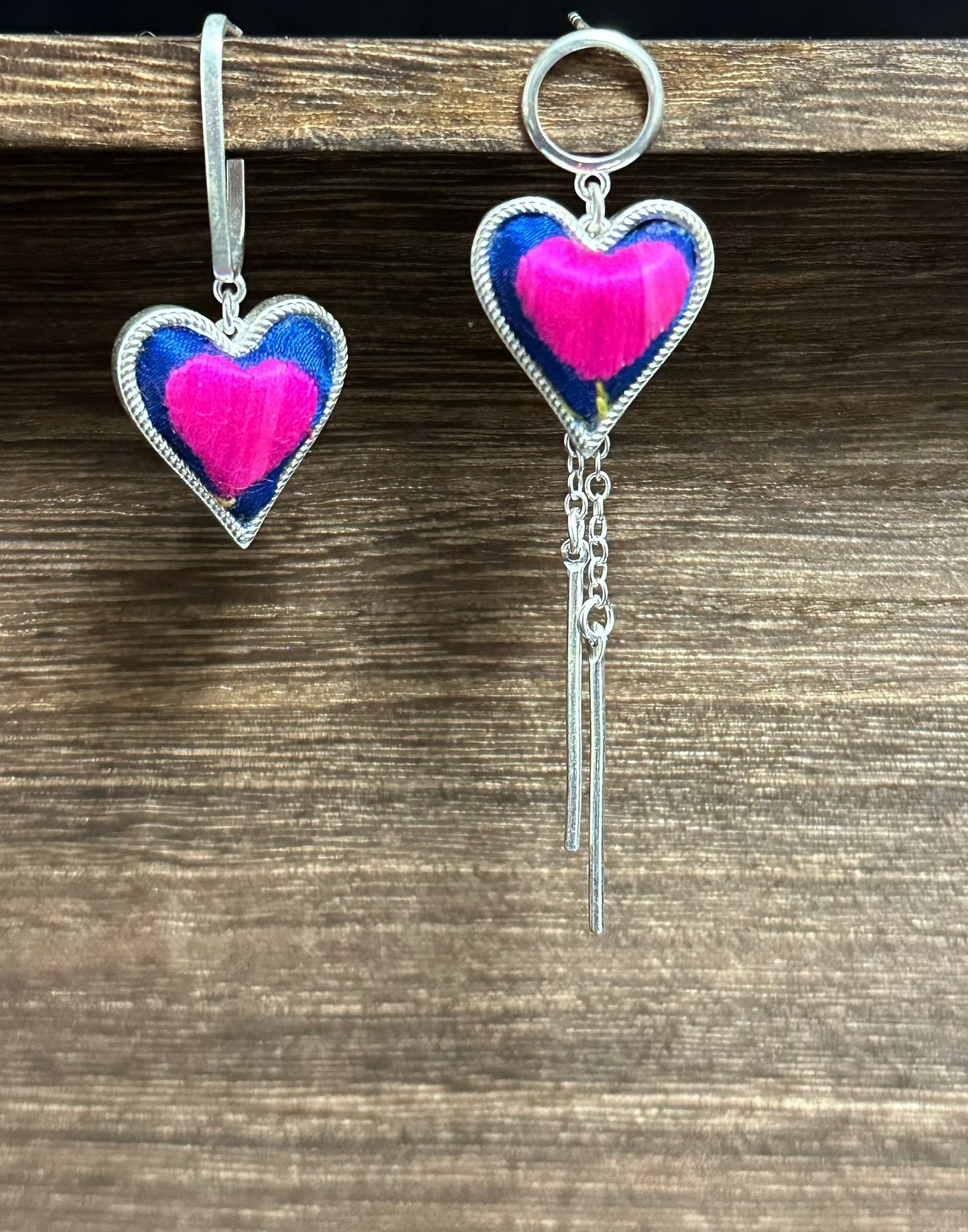 Velvethue Heartline