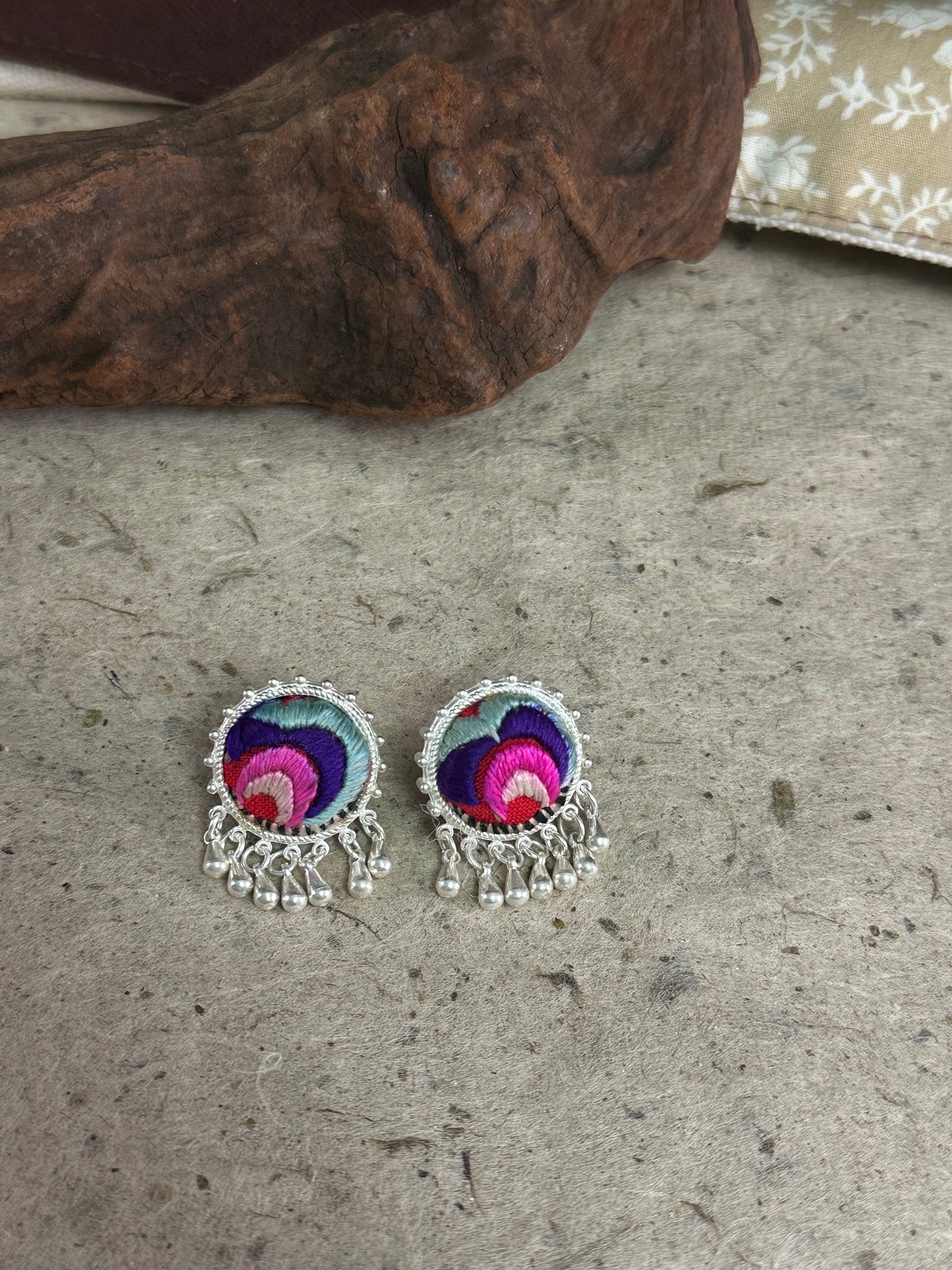 Peacocksong in Crimson Bloom