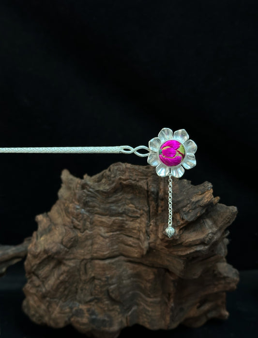 Petalbloom in Scarlet Whisper