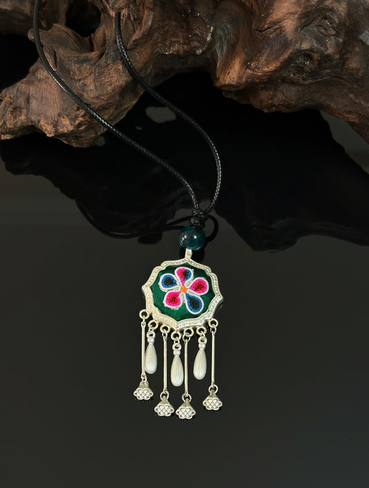Emerald Phoenix Bloom