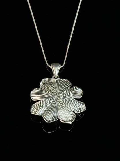 Blossomspell in Dewlight Bloom
