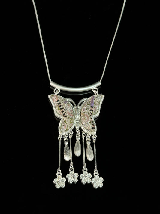 Lilacwhisper Wings under the Quiet Bloom