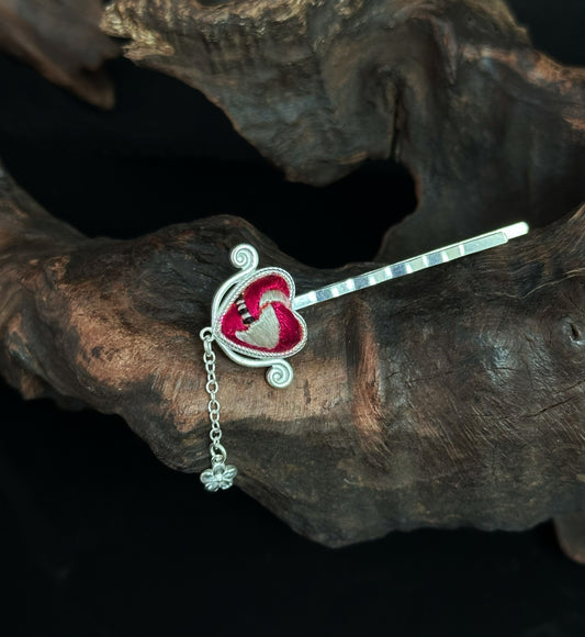 Crimsoncurl Whisper in Warding Thread